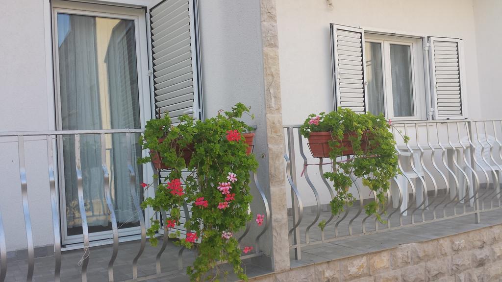 Apartments Vidovic Vodice Bilik gambar