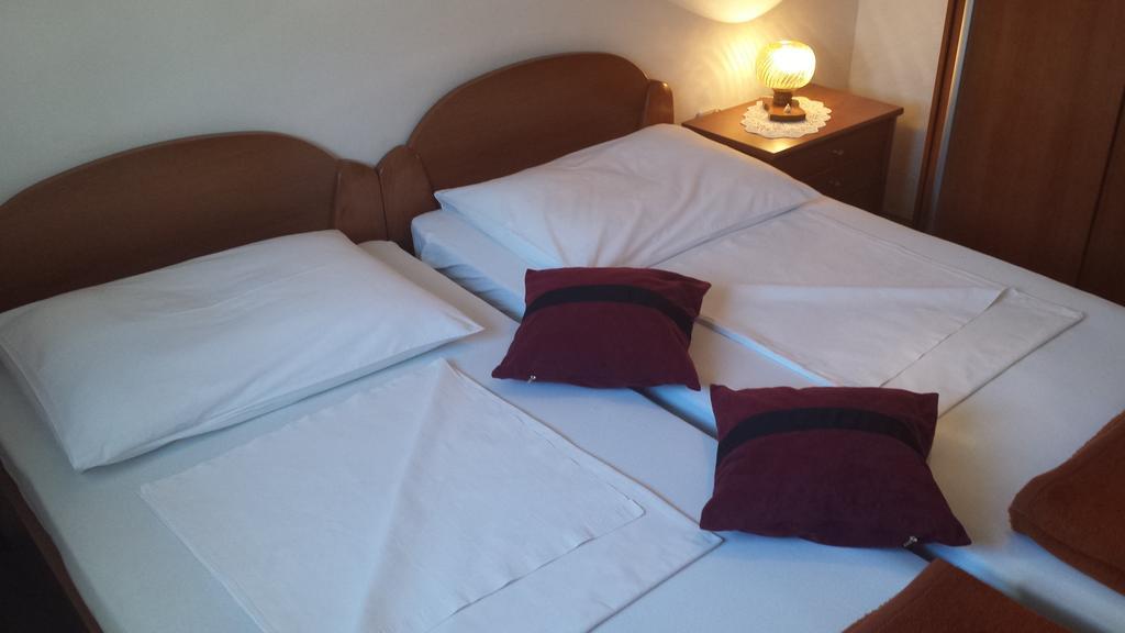 Apartments Vidovic Vodice Bilik gambar