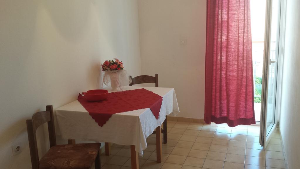 Apartments Vidovic Vodice Bilik gambar